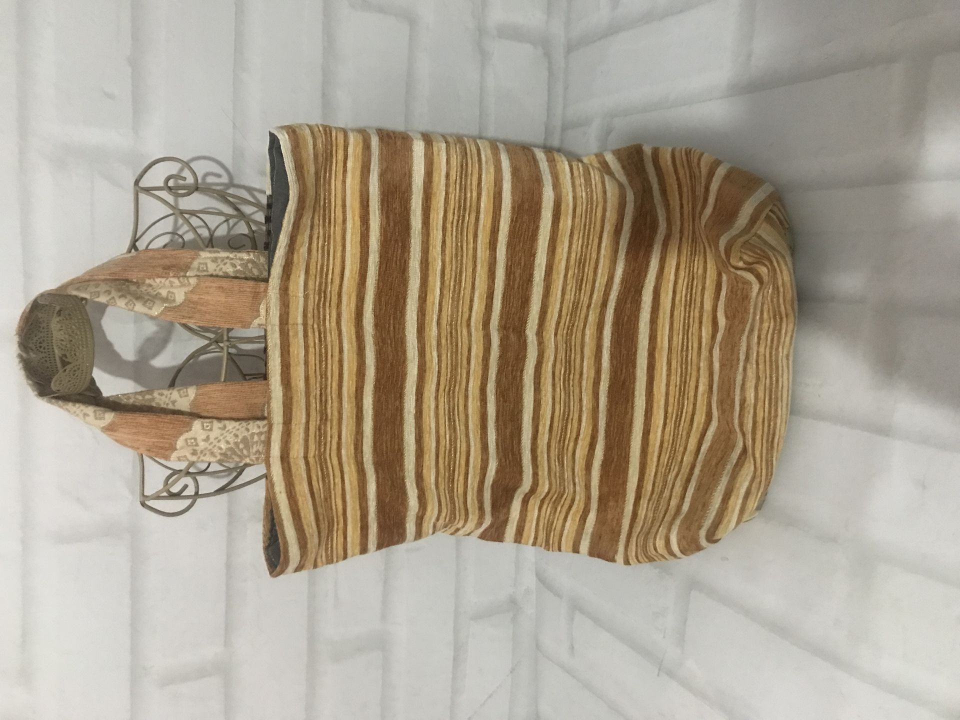 Otantik El Dikimi Astarlı Kadife Kumaş Çantası