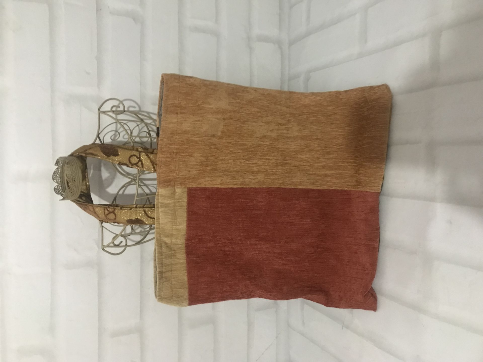 Otantik El Dikimi Astarlı Kadife Kumaş Çantası