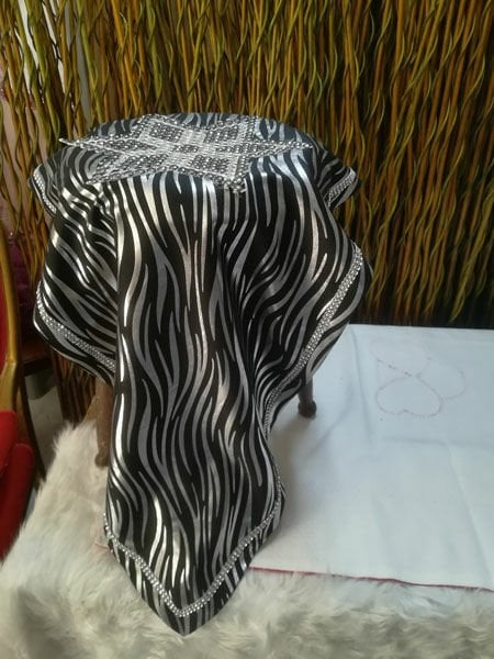 Zebra Desenli Saten Ranner