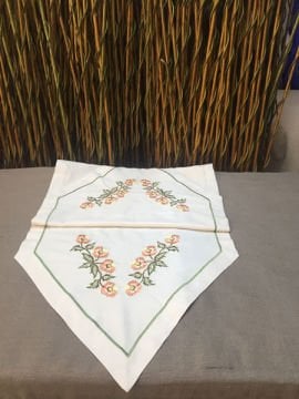 Kanaviçeli Keten Krem Ranner